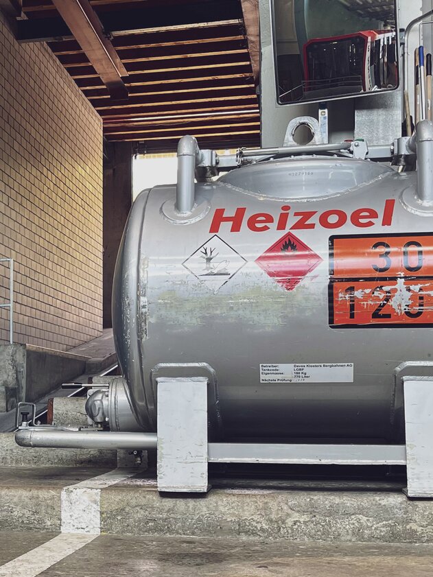 Fuel oil transport container | © Davos Klosters Mountains