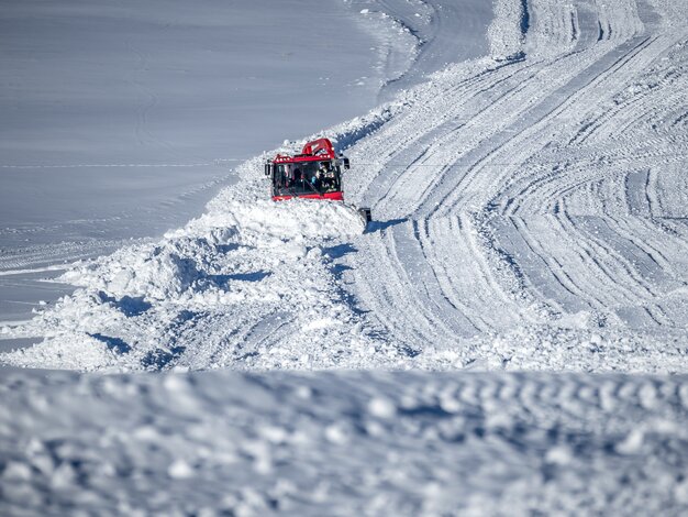 Pistenbully im Einsatz am Userisch. | © Davos Klosters Mountains