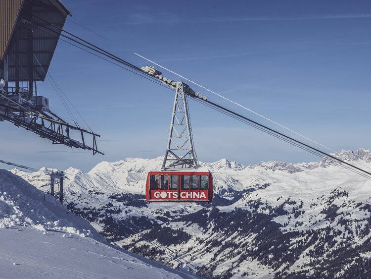 Gotschnabahn befördert Gäste zur Gotschna Bergstation. | © Davos Klosters Mountains