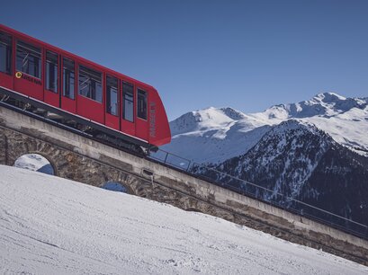 Parsennbahn in Fahrtrichtung Mittelstation Höhenweg. | © Davos Klosters Mountains