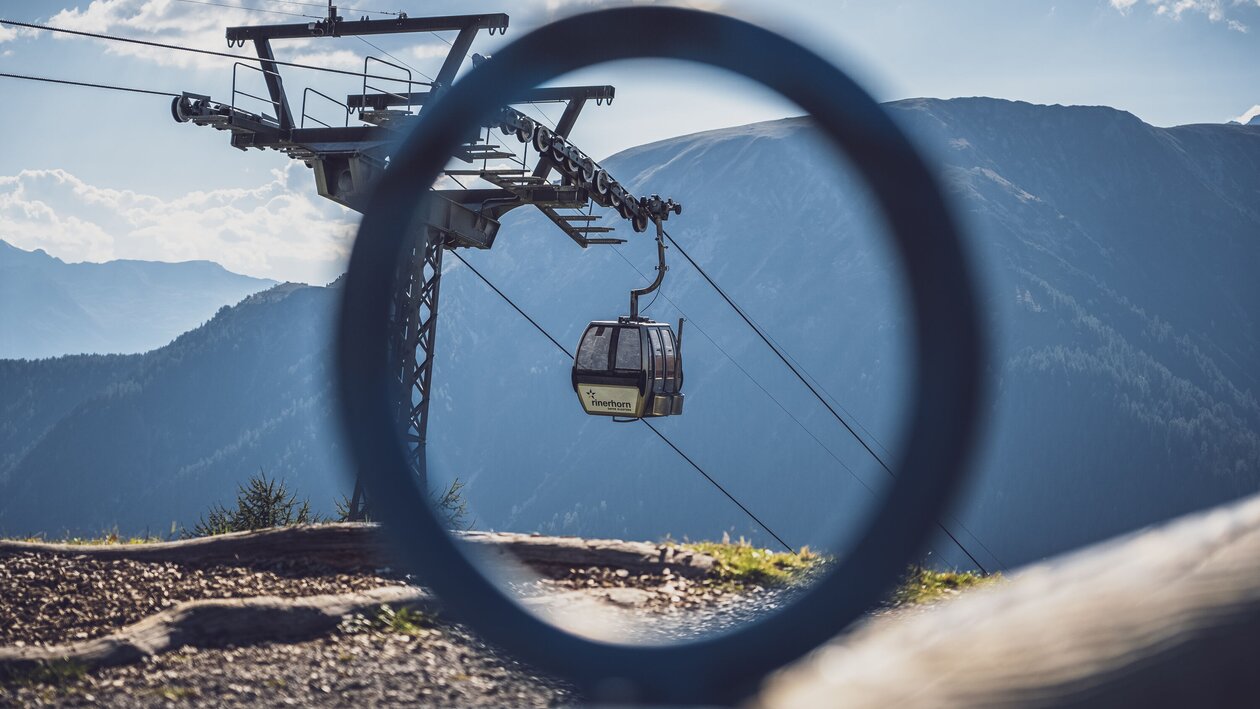 Rinerhorn Gondel  | © Davos Klosters Mountains 