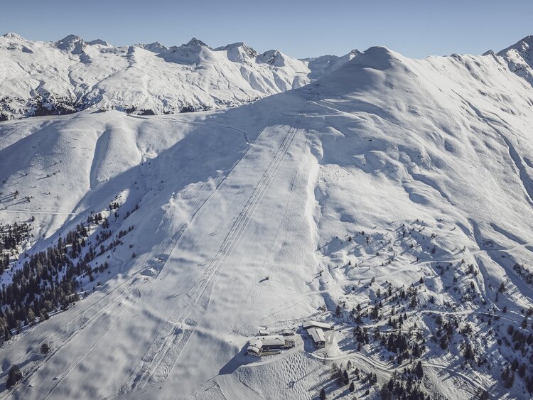 Drohnenaufnahme des Skigebiet Rinerhorn. | © Davos Klosters Mountains