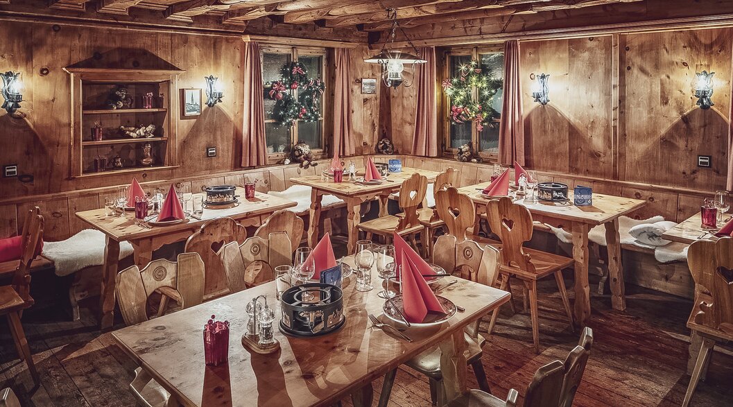 Das charmant eingedeckte Fonduestübli in der Alten Post Davos. | © Davos Klosters Mountains