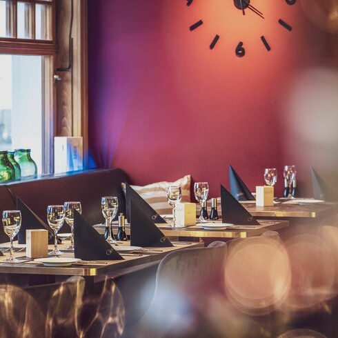 Table decoration in restaurant Giodavin in Davos | © Davos Klosters Mountains
