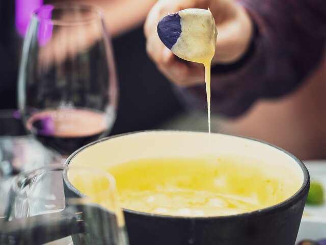 Caquelon mit Käsefondue  | © Davos Klosters Mountains 