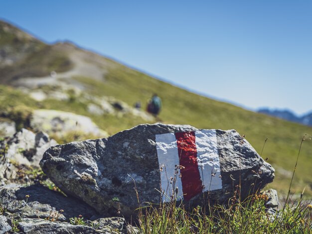 Markierung Bergwanderweg Stein | © Davos Klosters Mountains