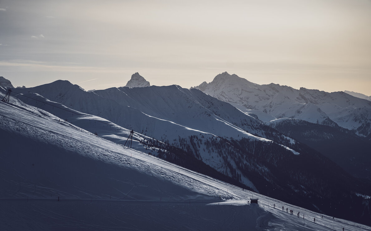 Aufnahme von steiler Pistenabfahrt | © Davos Klosters Mountains 