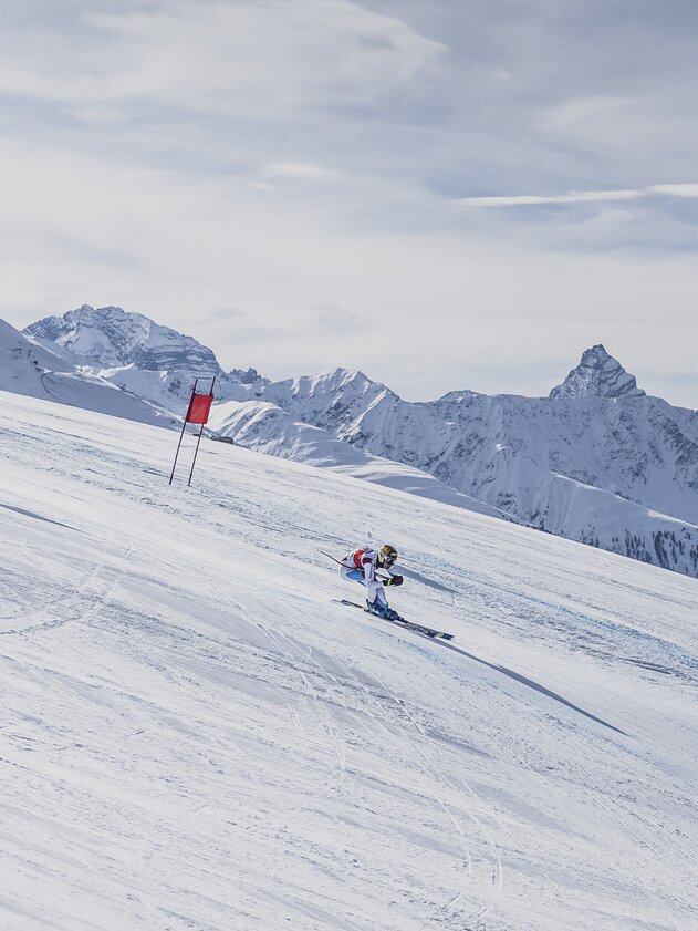 © Davos Klosters Mountains Skitraining auf der Rennpiste am Jakobshorn in Davos | © Davos Klosters Mountains
