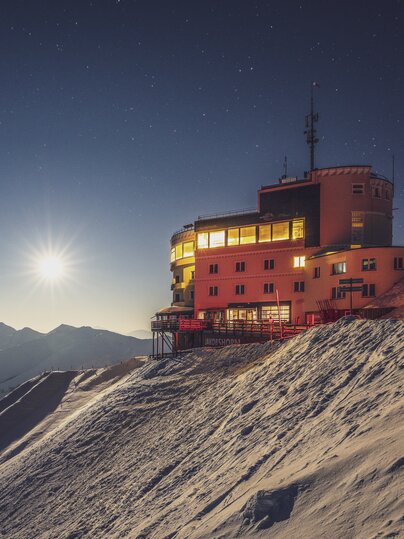 Sonnenuntergang Bergstation Jakobshorn  | © Davos Klosters Mountains 