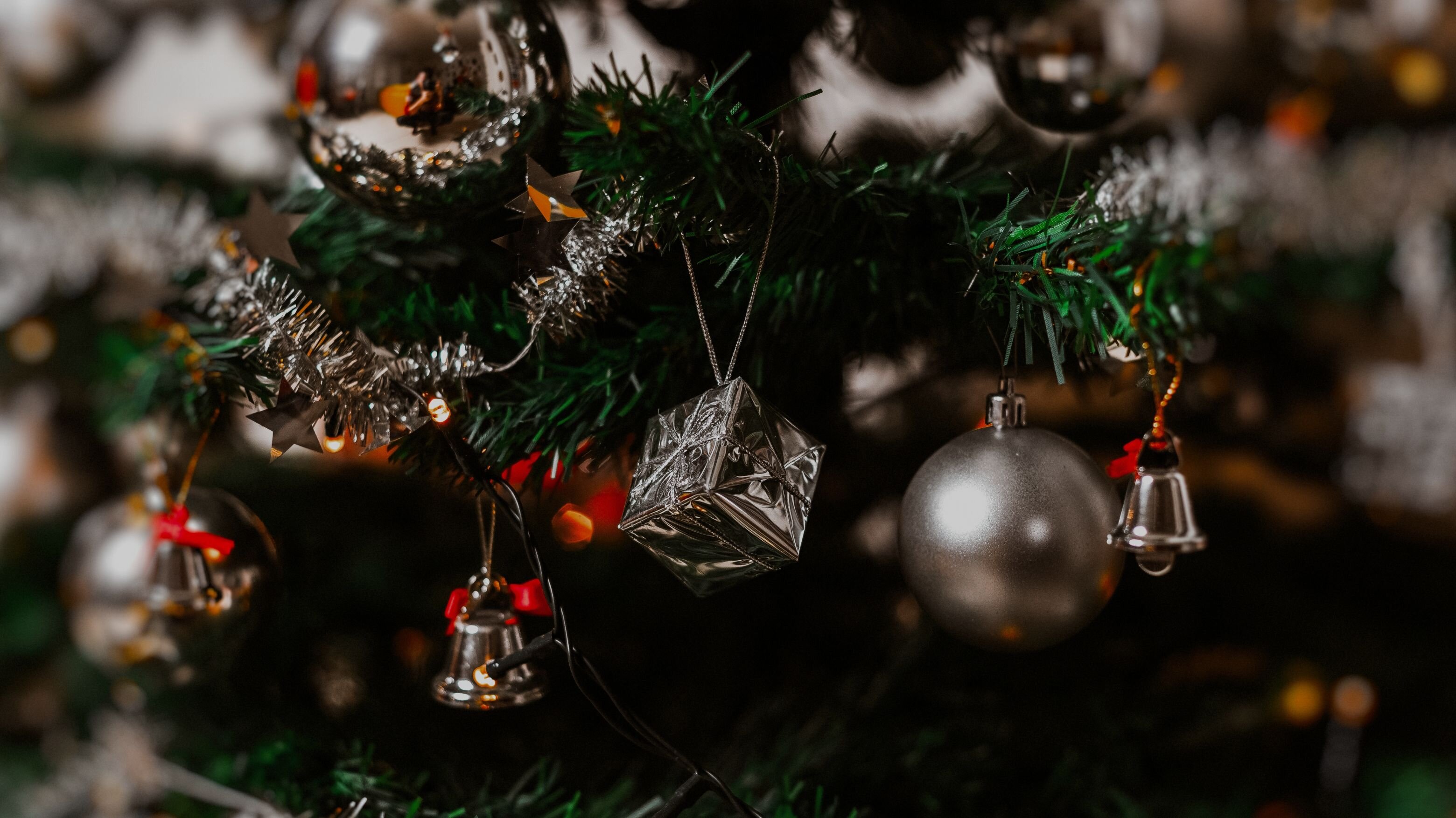 Close-Up Weihnachtsbaum | © Canva