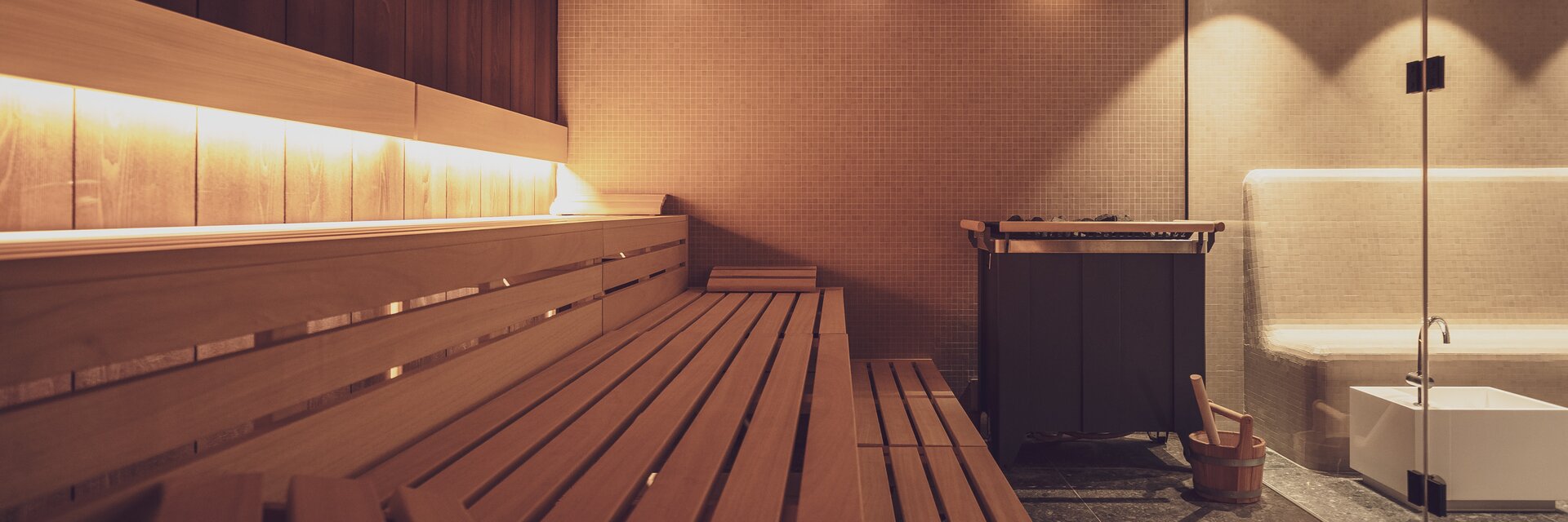 Sauna Hotel Waldhuus Davos | © Davos Klosters Mountains Finnische Sauna im Wellnessbereich im Hotel Waldhuus Davos. | © Davos Klosters Mountains