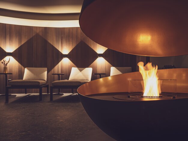 Ruheraum mit Feuerschale  | © Davos Klosters Mountains 
