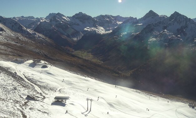 Blick auf die Jatzhütte Davos | © Davos Klosters Mountains