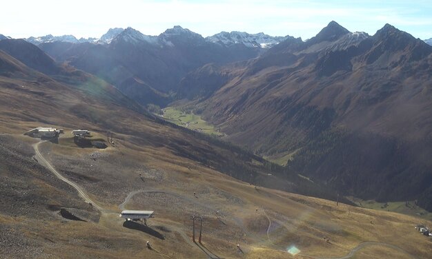 Blick auf die Jatzhütte Davos | © Davos Klosters Mountains