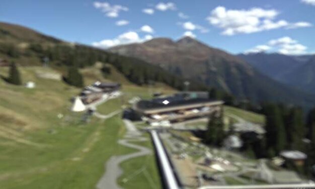 Blick auf das Madrisaland Klosters | © Davos Klosters Mountains