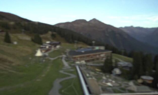 Blick auf das Madrisaland Klosters | © Davos Klosters Mountains