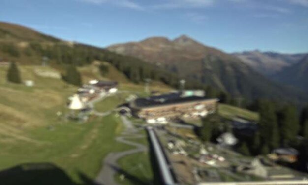 Blick auf das Madrisaland Klosters | © Davos Klosters Mountains