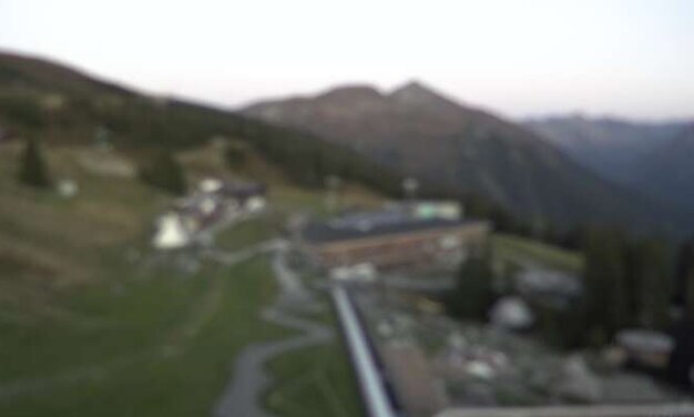 Blick auf das Madrisaland Klosters | © Davos Klosters Mountains