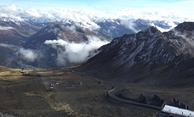 Ausblick von Parsenn in Richtung Dorftäli. | © Davos Klosters Mountains
